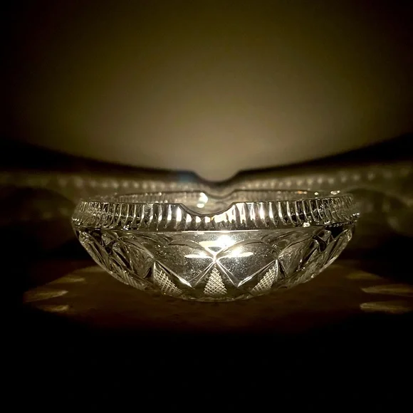 Cut Crystal Multipurpose  Dish - Picture 4 of 10